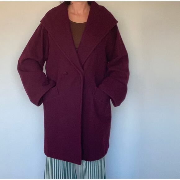 Red Wine, Vintage Winter Coat with Hood, Belt, and Bell Sleeves - Picture 4 of 7